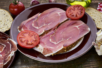 spanish pan con tomate y jamon, bread with tomato and serrano ha