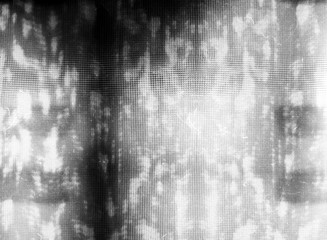 Monocromatic glitch screen