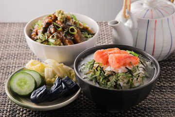 めんたい茶漬けとひつまぶしと漬物