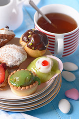 pasticcini assortiti