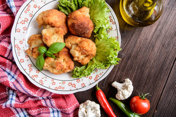 Breaded fried cauliflower