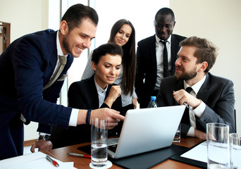 Photo professional crew working with new startup project. Project managers meeting. Analyze business plans laptop.