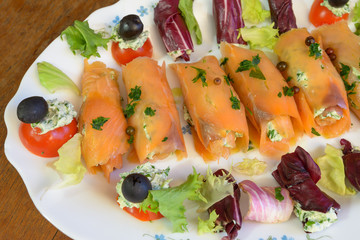 Smocked salmon rolls