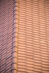 Alte Dächer seitlich