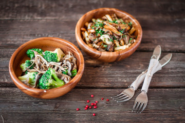 Mushrooms and vegetables