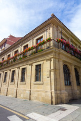 Fototapeta na wymiar Old building in the city of Leon in Spain