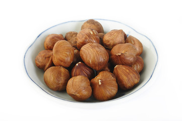 peeled hazelnuts in bowl