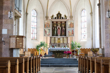 Katholische Kirche von innen