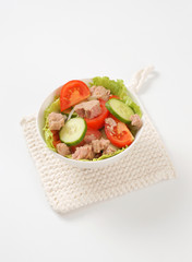 vegetable tuna salad