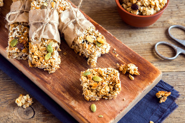 homemade granola bars