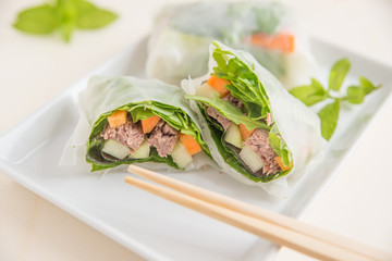 Asiatische Reispapier Rollen