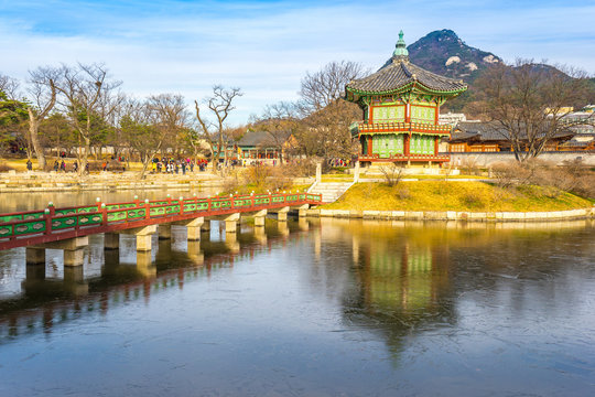 Gyeongbokgung palace in the morning, Seoul, South korea