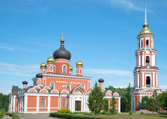 Fototapeta na wymiar The old resurrection Cathedral in Staraya Russa, day in june. Novgorod region, Russia