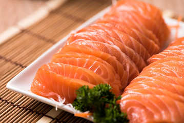 Salmon shsimi