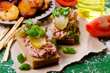 Sandwich with liver pate