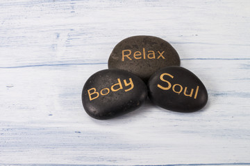 hot stone relex body soul lava stone weisser tisch