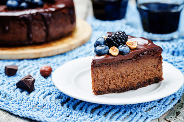 Chocolate hazelnut cake cheesecake