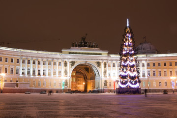 ST. PETERSBURG - DECEMBER 21: Christmas tree and building of General staff on Palace square, December 21, 2010, in town St. Petersburg, Russia.
