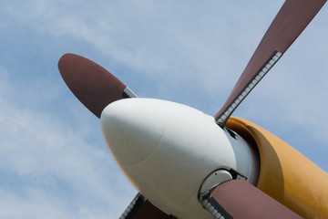Obrazy na Szkle  szczegółowy widok starego śmigła samolotu
