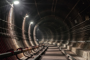 Turn in the subway tunnel