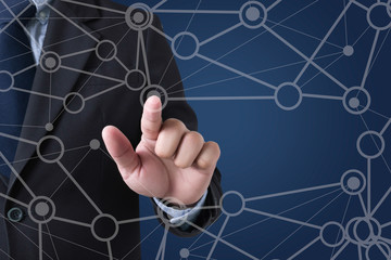 CONNECT  (Connected Communication Connection Media)