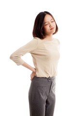 Obraz premium Young Asian business woman got back pain