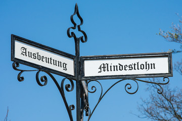 Schild 108 - Mindestlohn