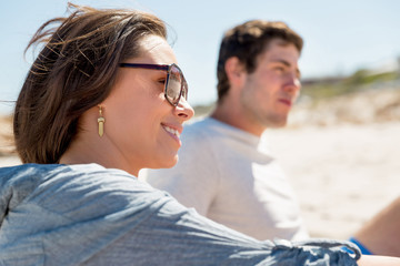 Obraz premium Portrait of young woman on beach