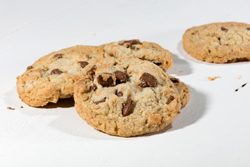 cookies with macadamia nuts and chocolate