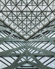 symetryczny dach
