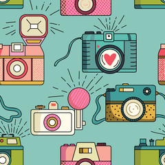 Vector colorful seamless pattern with retro cameras. - 117152244