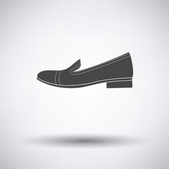 Woman low heel shoe icon
