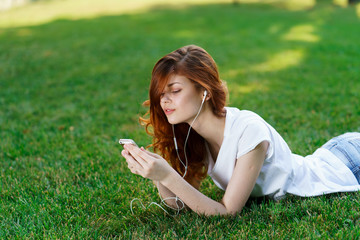 Fototapeta premium woman on the grass