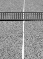 net on the ping pong table
