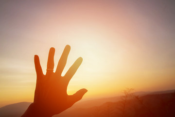 hands-shape for the Sun.