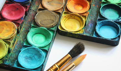 Set of color paints