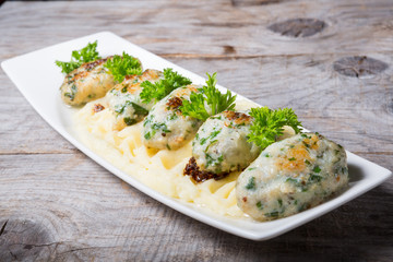 Fish cutlets with mashed potatoes