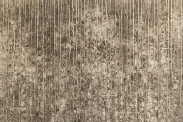 Hintergrund aus Sichtbeton mit vertikalen Ablaufspuren durch Wasser - Background of exposed concrete with vertical run tracks made by rain