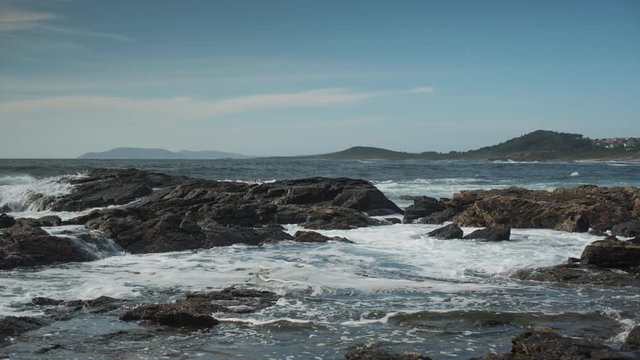 the sea and wild peeble beach