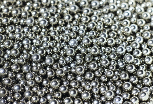 Stainless steel ball bearings © hideto111