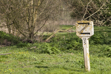 Ouderwets zinkerbord in park