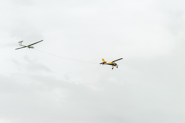 Airplane towing glider