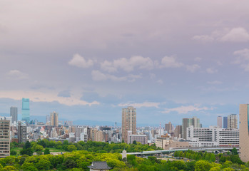 Obraz premium Pejzaż miejski i panoramę miasta Osaka w Japonii