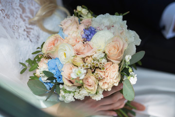 beautiful bouquet of bright white rose flowers