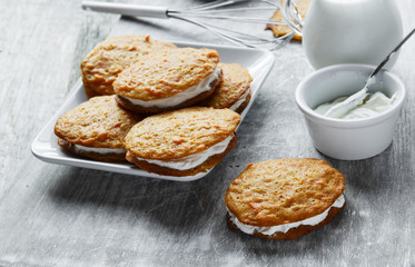 cream filled carrot cake cookies sandwich