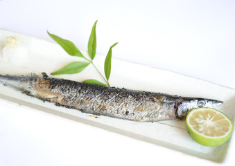 サンマの塩焼き