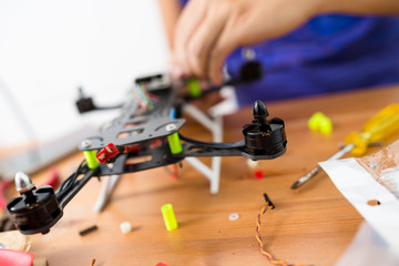 Connecting the component on flying drone at home