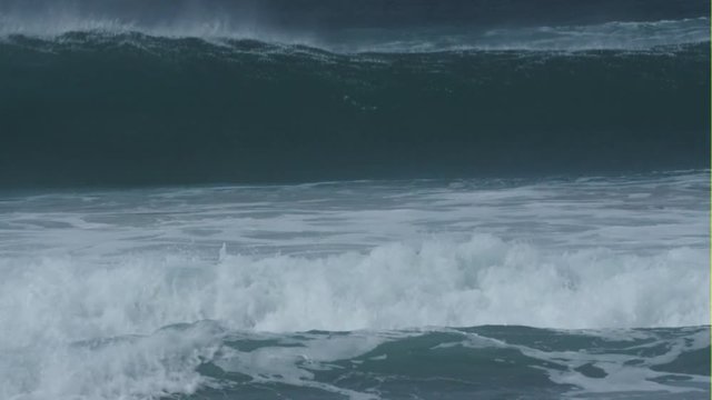 crashing waves in slow motion atlantic coast