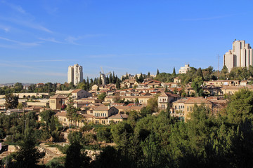 Obraz premium Yemin Moshe neighborhood and Montefiore Windmill in Jerusalem, Israel