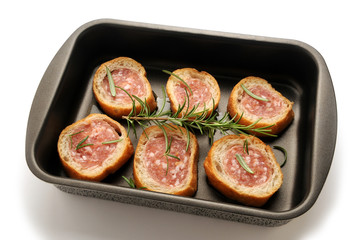 Xúc xích trong lớp vỏ bánh mì Salsiccia in crosta di pane Sausage in bread crust Saucisse en croûte de pain Salchicha en la corteza del pan Wurst in brotkruste Kiełbasa na chleb skorupy Musetto Musét 